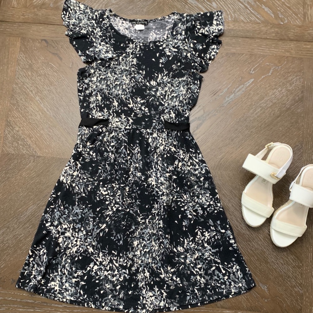 ONE CLOTHING black and white short sleeve tie at waist sundress Size S